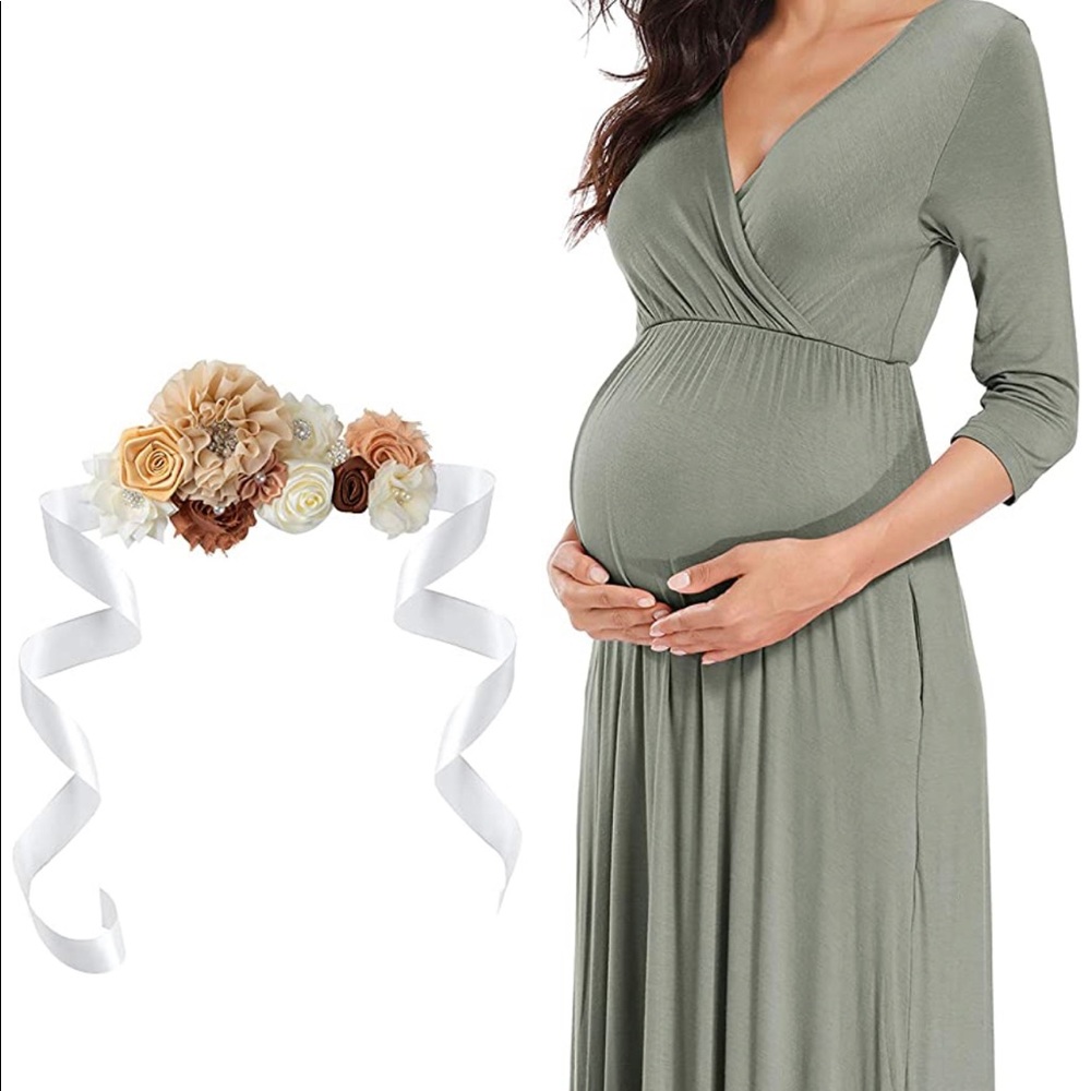 KIM S Maternity Maxi Dress with Flower Sash. Size: Large.